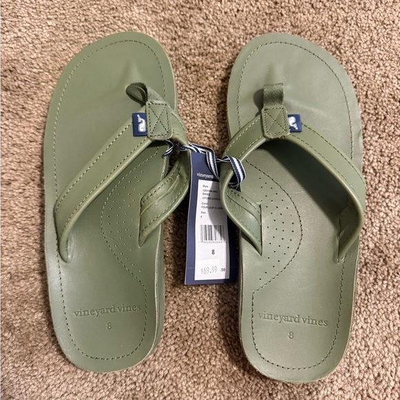 Vineyard Vines Olive Sandals - Picture 1 of 3